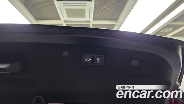 Kia K8 2023 — photo 32