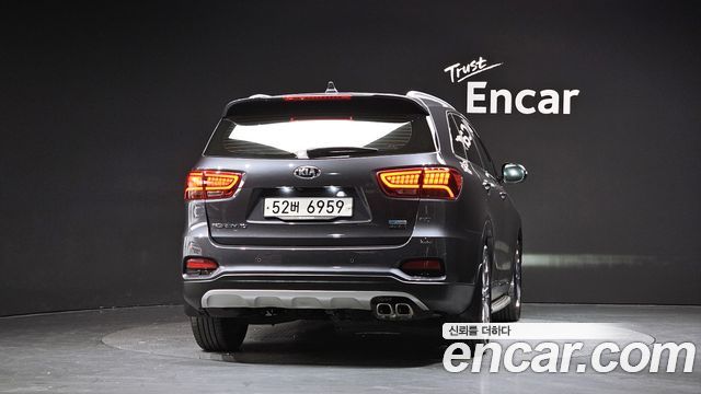 Kia Sorento 2019 — photo 4