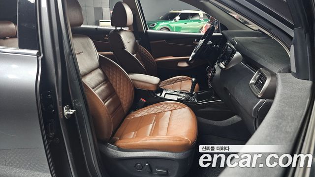 Kia Sorento 2019 — photo 16