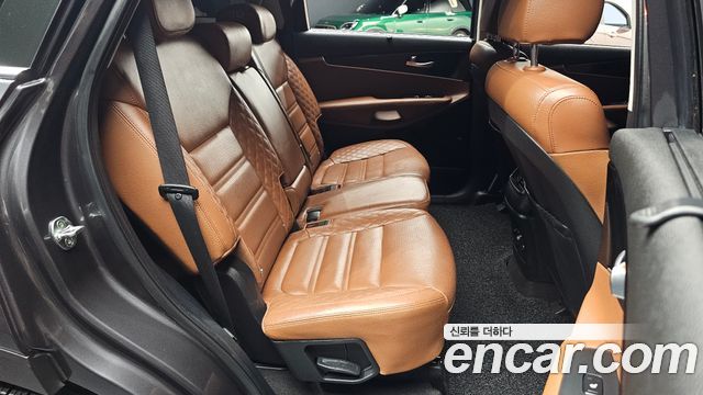 Kia Sorento 2019 — photo 28