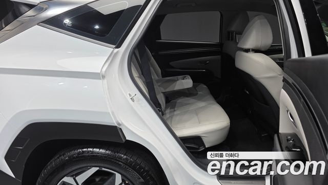 Hyundai Tucson 2023 — photo 12