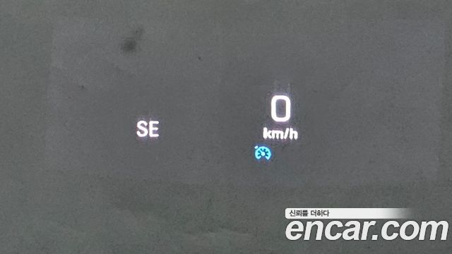 Mercedes-Benz E-Class 2019 — photo 23