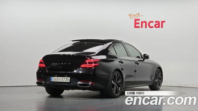 Genesis G70 2023 — photo 2
