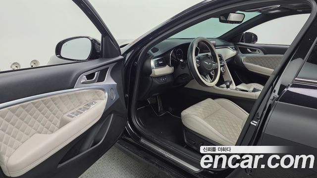 Genesis G70 2023 — photo 13