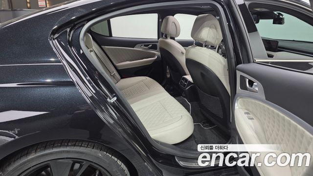 Genesis G70 2023 — photo 18