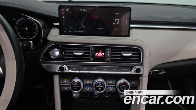Genesis G70 2023 — photo 19