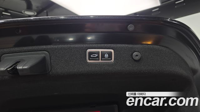 Genesis G70 2023 — photo 24