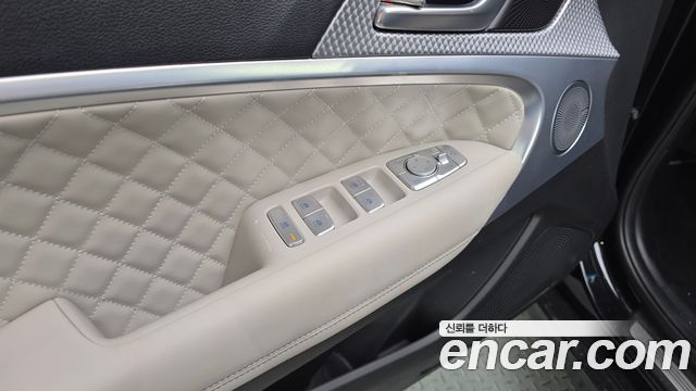 Genesis G70 2023 — photo 26