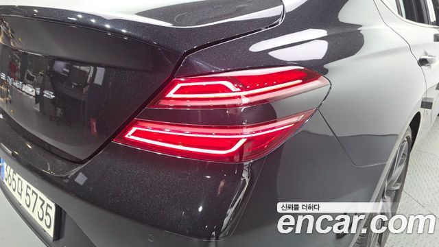 Genesis G70 2023 — photo 9
