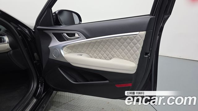 Genesis G70 2023 — photo 14
