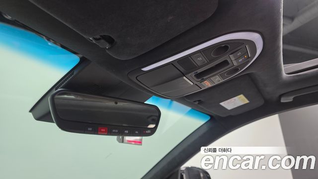 Genesis G70 2023 — photo 27