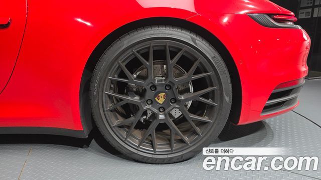 Porsche 911 2022 — photo 7