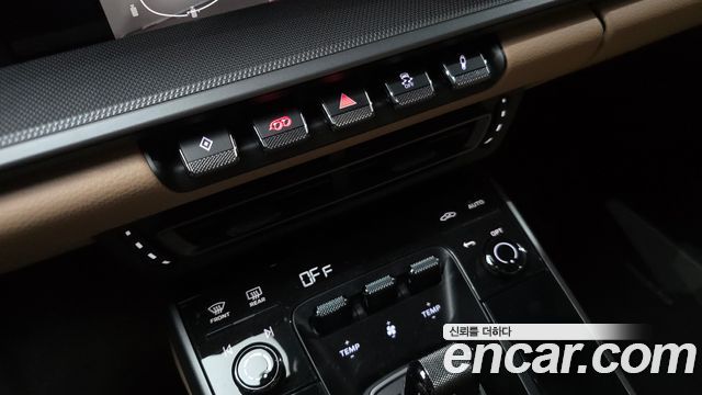 Porsche 911 2022 — photo 28