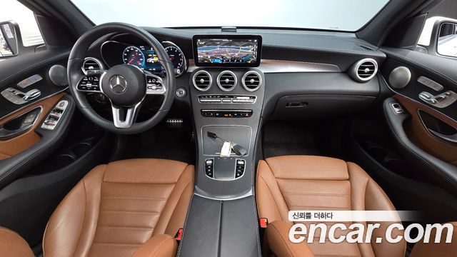 Mercedes-Benz GLC-Class 2023 — photo 7
