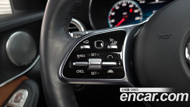 Mercedes-Benz GLC-Class 2023 — photo 15