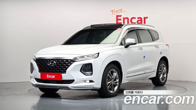 Hyundai Santafe 2019 — photo 1