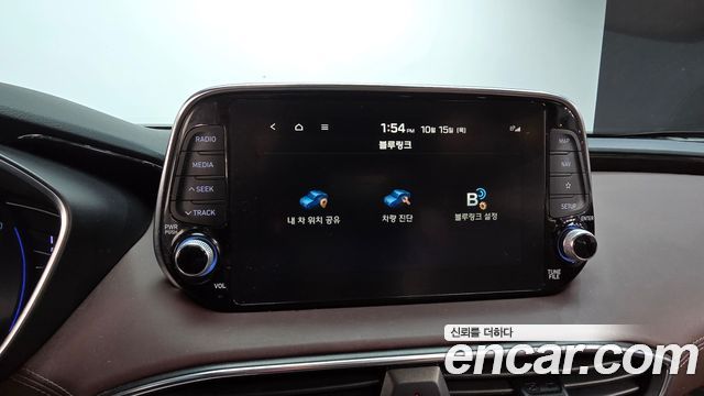 Hyundai Santafe 2019 — photo 18