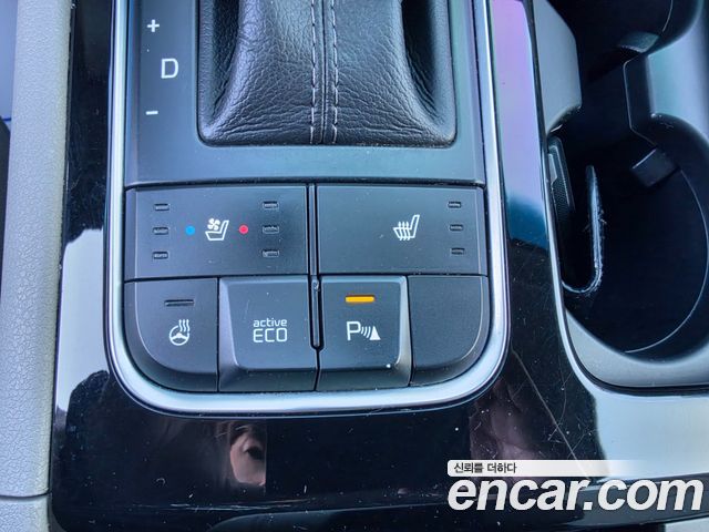 Kia Canival 2015 — photo 13