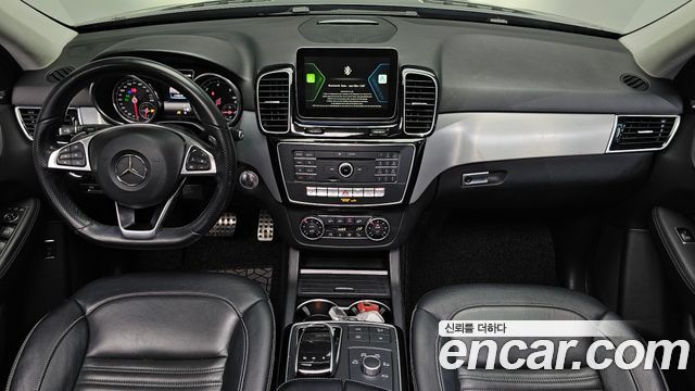 Mercedes-Benz GLE-Class 2018 — photo 10
