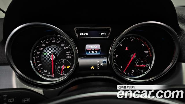 Mercedes-Benz GLE-Class 2018 — photo 11