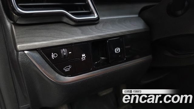 Kia Sportage 2022 — photo 28
