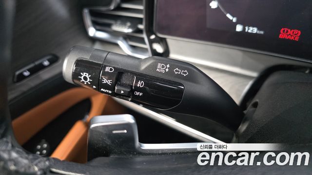 Kia Sportage 2022 — photo 30