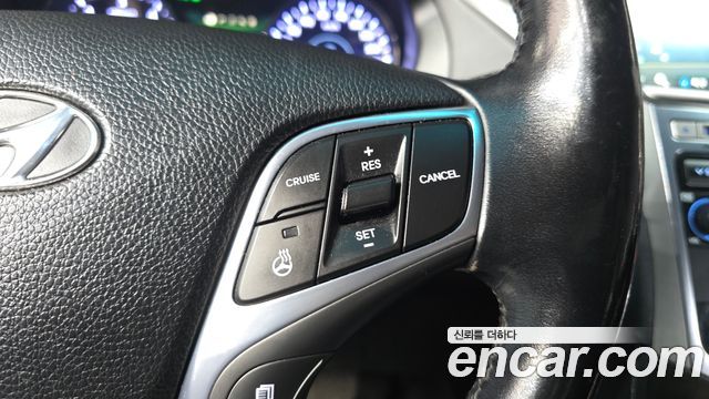 Hyundai Grandeur 2015 — photo 15