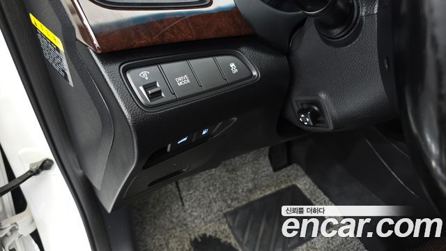 Hyundai Grandeur 2015 — photo 19