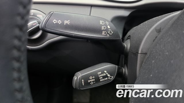 Audi A4 2013 — photo 28