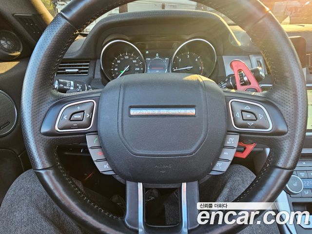 Land Rover Range Rover Evoque 2019 — photo 7
