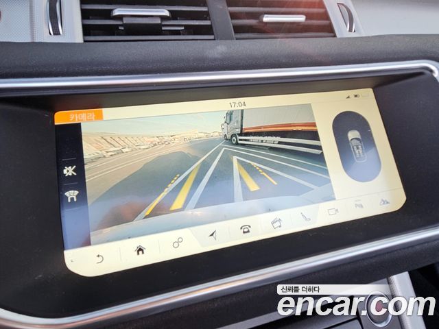 Land Rover Range Rover Evoque 2019 — photo 8