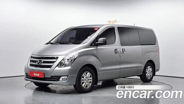 Hyundai Starex 2016 — photo 1
