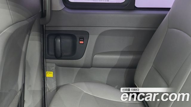 Hyundai Starex 2016 — photo 15