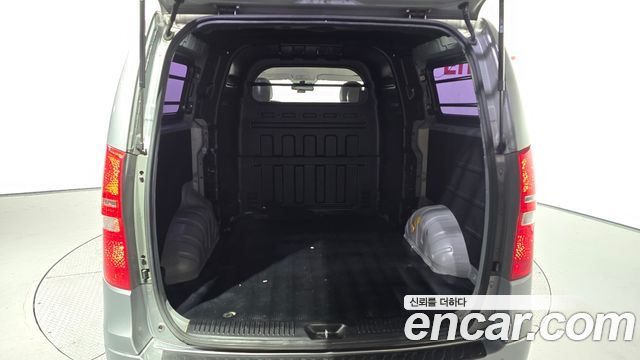 Hyundai Starex 2016 — photo 30