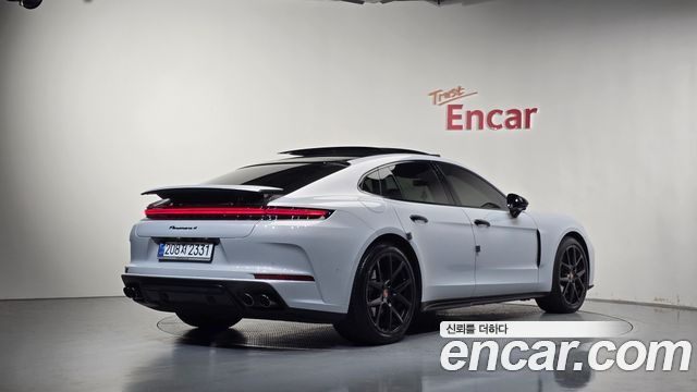 Porsche Panamera 2025 — photo 2