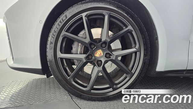 Porsche Panamera 2025 — photo 5