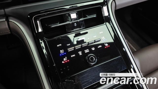 Porsche Panamera 2025 — photo 12