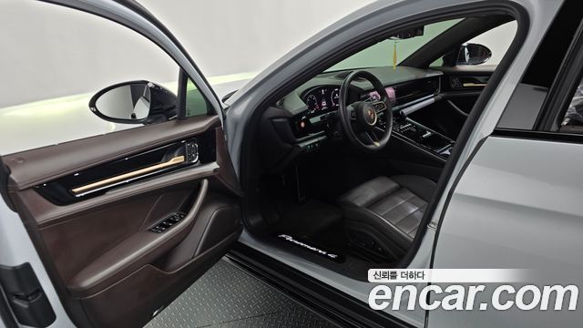 Porsche Panamera 2025 — photo 13
