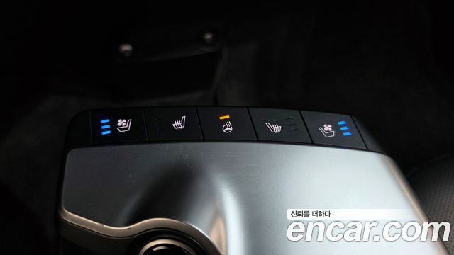 Kia EV6 2023 — photo 18