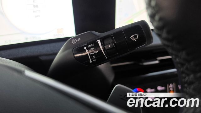 Kia EV6 2023 — photo 27