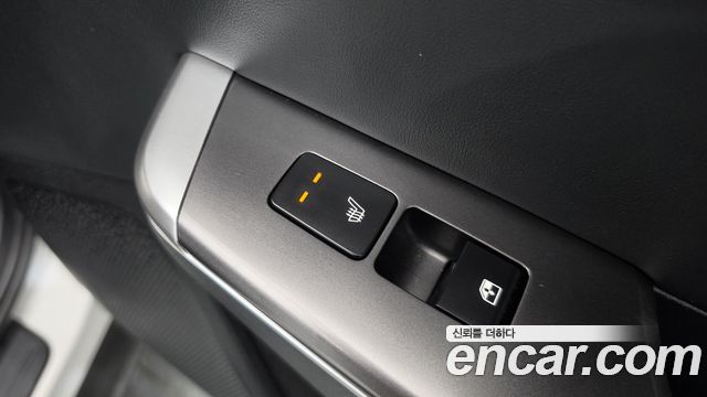 Kia EV6 2023 — photo 28