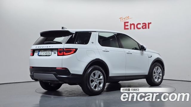 Land Rover Discovery Sport 2021 — photo 2