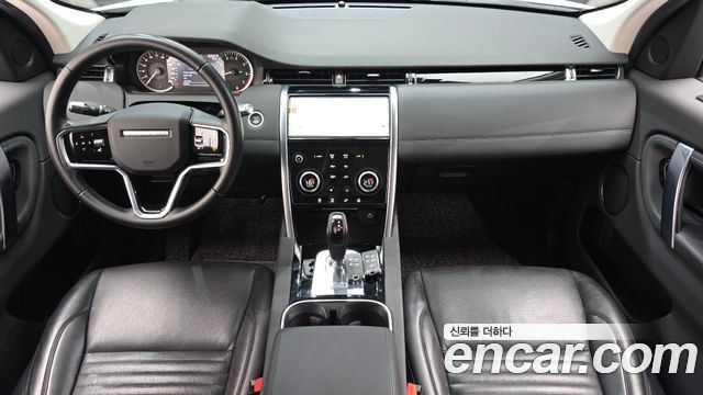Land Rover Discovery Sport 2021 — photo 10