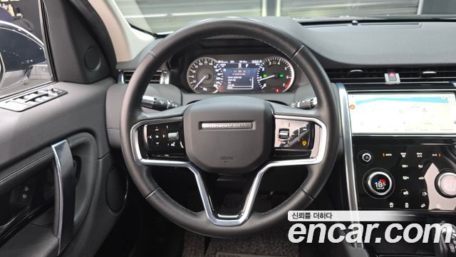 Land Rover Discovery Sport 2021 — photo 22