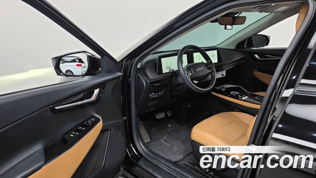 Kia EV6 2022 — photo 13