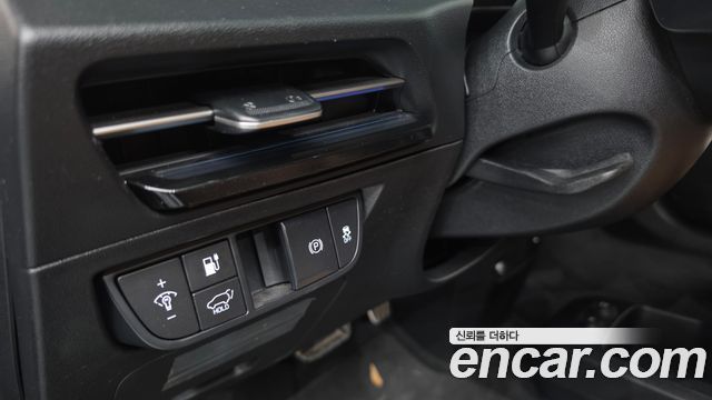Kia EV6 2022 — photo 26
