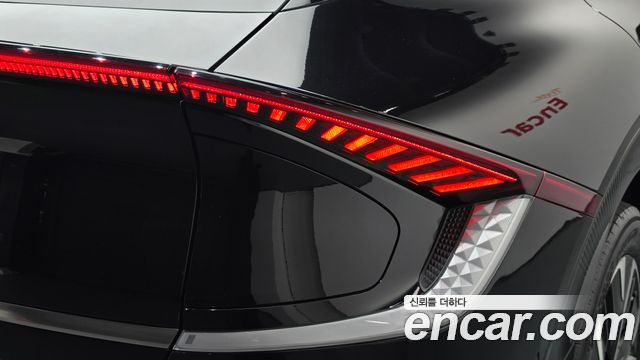 Kia EV6 2022 — photo 9