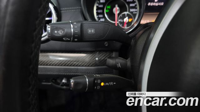 Mercedes-Benz SL-Class 2013 — photo 16