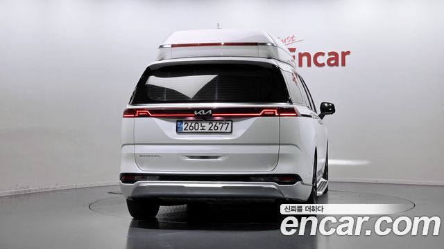 Kia Canival 2022 — photo 4