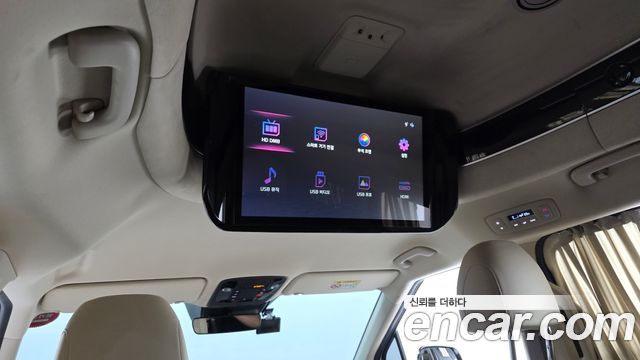 Kia Canival 2022 — photo 25